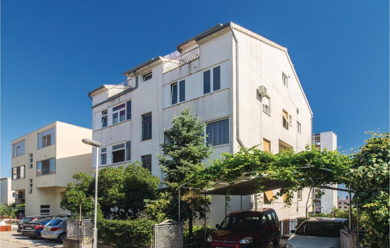 Cozy Apartment In Split With Kitchenette エクステリア 写真