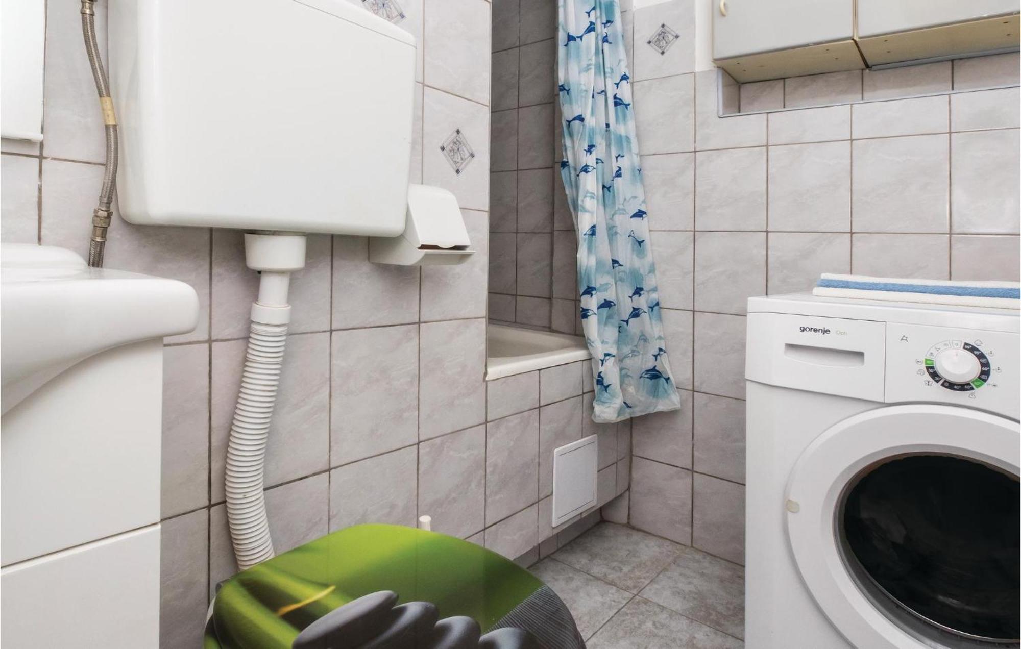 Cozy Apartment In Split With Kitchenette エクステリア 写真