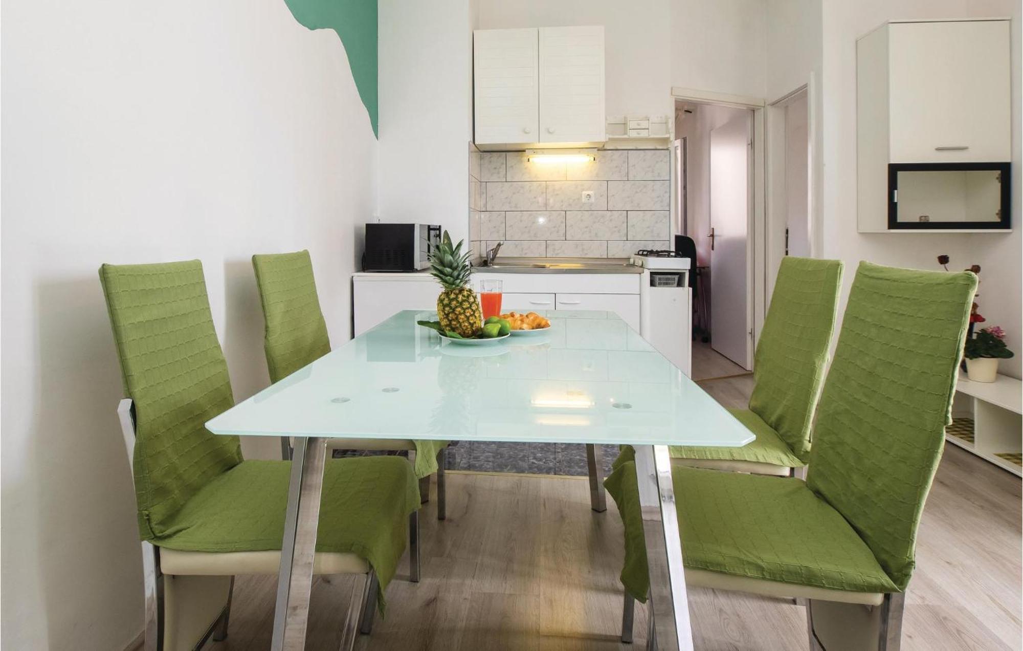 Cozy Apartment In Split With Kitchenette エクステリア 写真